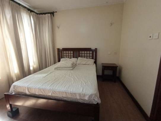 Serviced 2 Bed Apartment with En Suite in Brookside image 4