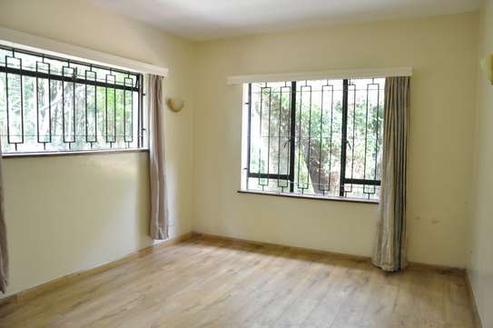 4 Bed House with En Suite at Muthaiga Road image 1