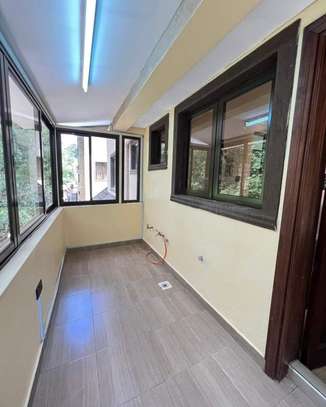 4 Bed Townhouse with En Suite in Lavington image 4