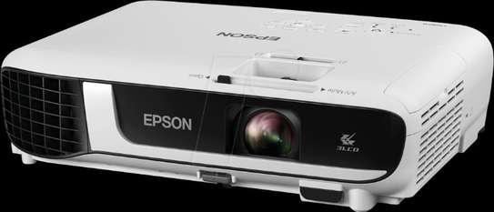 PROJECTORS FOR HIRE image 1