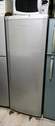 Single door fridge image 1