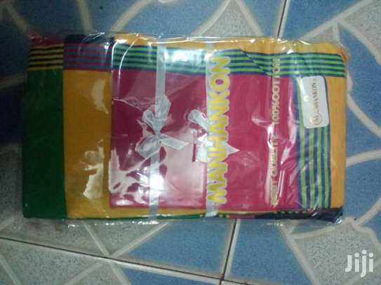 Handkerchiefs*Coloured*Ksh 700 Per Dozen image 3