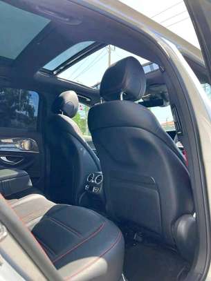 Mercedes Benz C200 AMG image 2