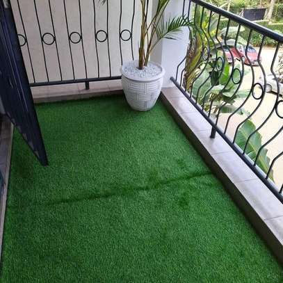 best balcony grass carpets image 3