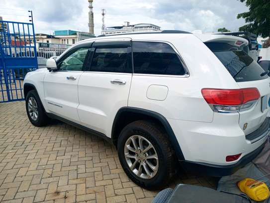 JEEP Grand Cherokee image 5