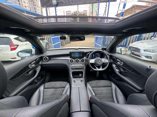 2019 Mercedes Benz GLC300 image 10