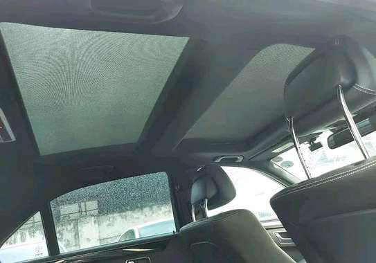 2016Mercedes Benz E250 panoramic sunroof image 8
