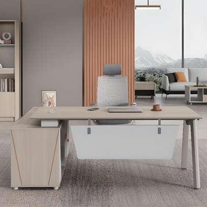 Office Desk: 1.6M L-Layout Office Desk image 2