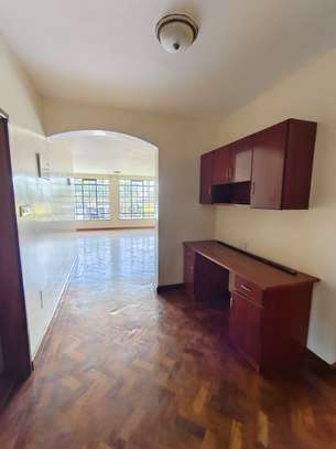 3 Bed Apartment with En Suite in State House image 35