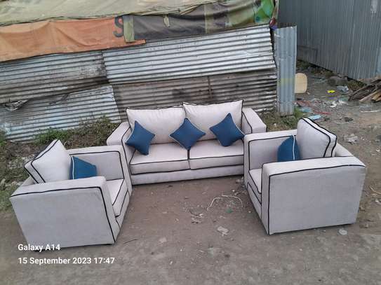 5seater sofa set on sell image 1