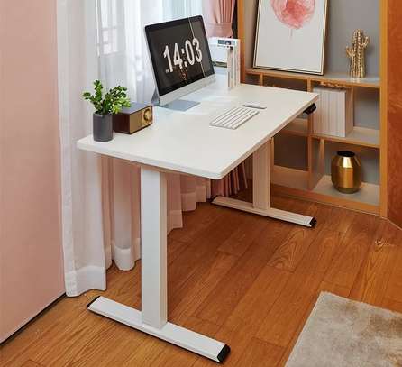 Office Desk : 1400mm Electric Height Adjustable Desk image 6