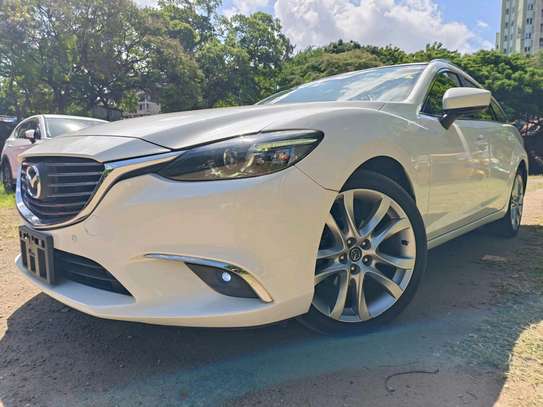 Mazda ATENZA Diesel  Hatchback image 6
