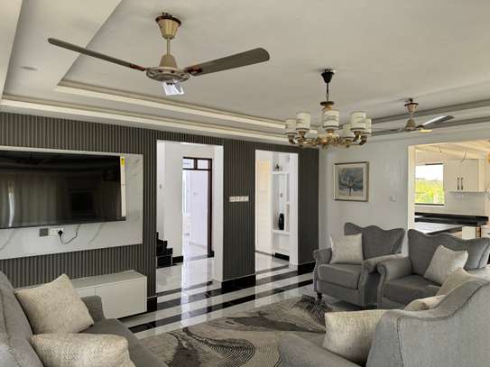 4 Bed Townhouse with En Suite in Vipingo image 8