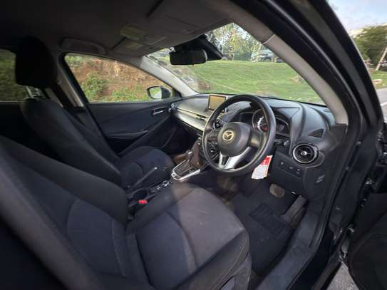Mazda demio 2016 image 9