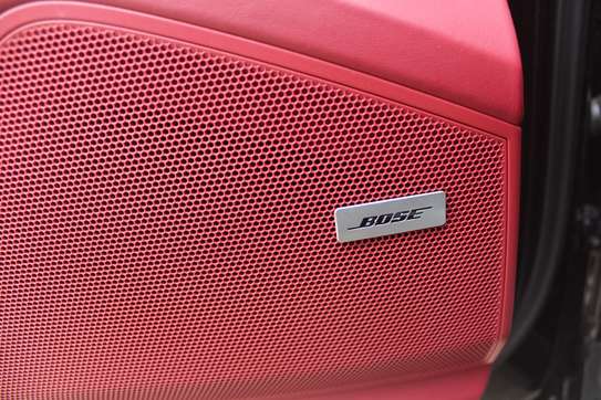 Porsche Cayenne S Leather Sunroof 2018 33,000 Kms image 12