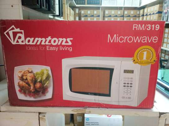 Ramtons microwave image 1