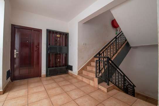 3 Bed Apartment with En Suite in Athi River image 5
