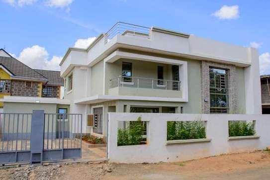 4 Bedroom Townhouse with Sq for sale in Varsityville, Ruiru image 1