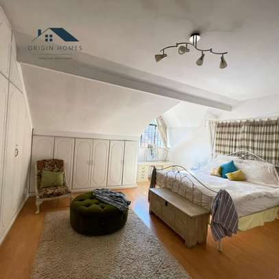 4 Bed Apartment with En Suite at Lavington image 9