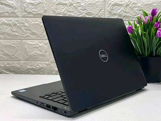 💅🏾💃 Dell 5300 TOUCH Core i7 8th Gen 16GB RAM @ KSH 40,000 image 2