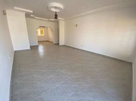 3 Bed House with En Suite in Kitengela image 3