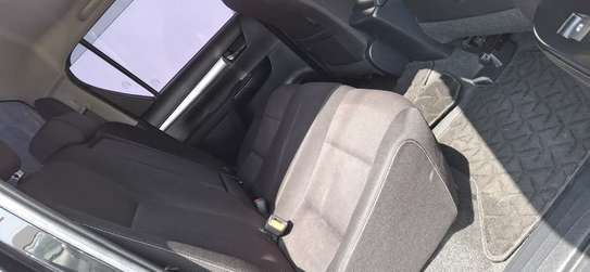 Toyota Hilux 2020 image 8