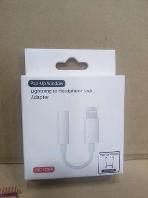 Lightning to Headphone Jack Adapter image 1