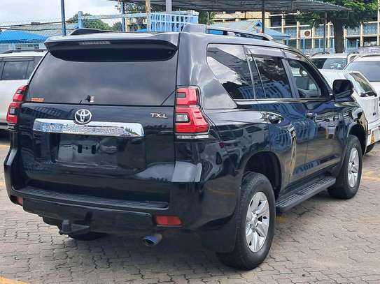 Toyota land Cruiser Prado TX-L 2019 image 11