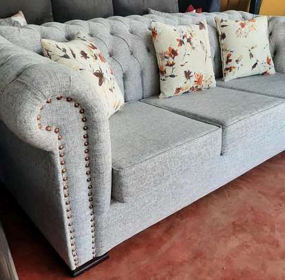 3 seater Chesterfield sofa image 1