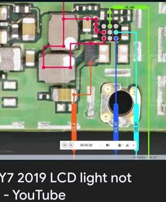 Phone repair and accessories image 10