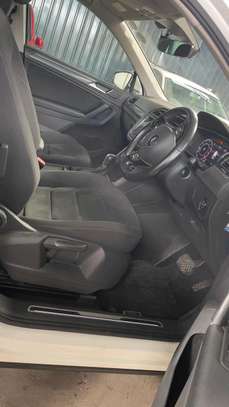 Volkswagen Tiguan SUV White LED Alloy Wheels image 10