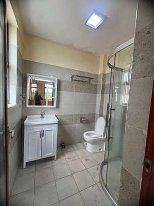 3 Bed Apartment with En Suite in Kileleshwa image 15