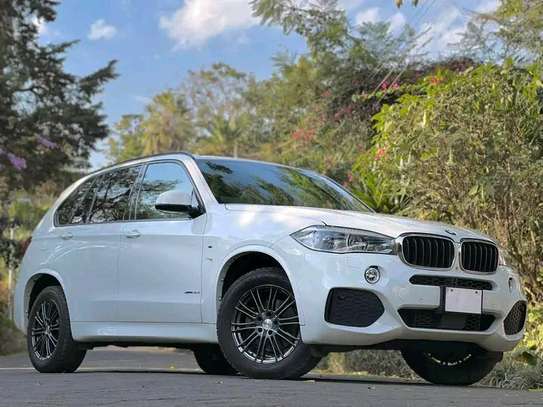 2015 BMW X5 Msport petrol ? image 10
