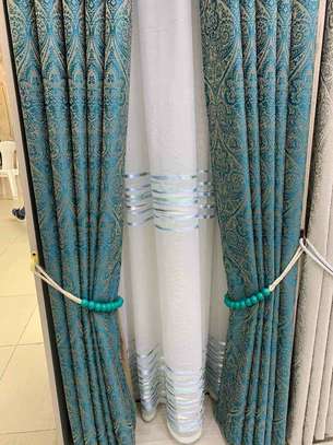 Perfect living curtains image 1