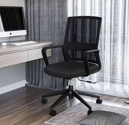 Durable Captain Mesh Highback Swivel Office Chair image 7