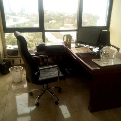 Executive offices to let Moi Avenue Nairobi CBD image 1