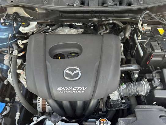 Mazda demio image 10