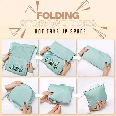 Multipurpose expandable foldable fashion travel bag image 1