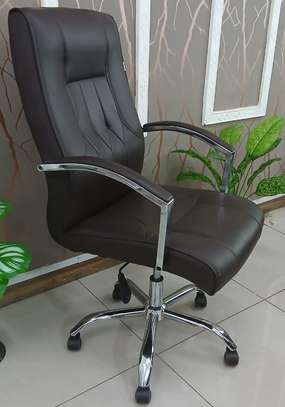 Office Chair; Classic Luxury Swivel Office Chair image 5