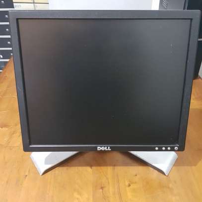 17 inch dell monitor(square). image 1