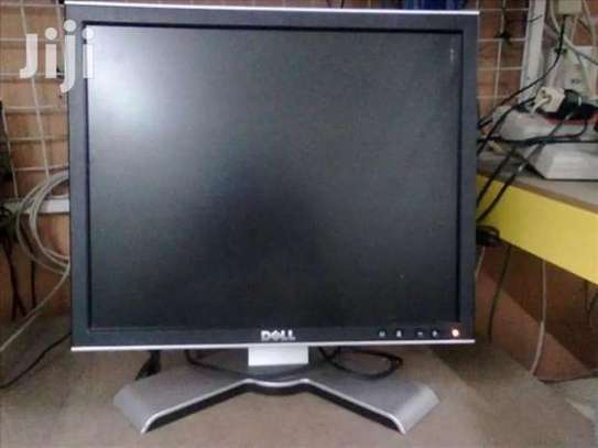 Dell 17-Inch Flat Panel LCD Monitor 1280 x 1024 75Hz image 3