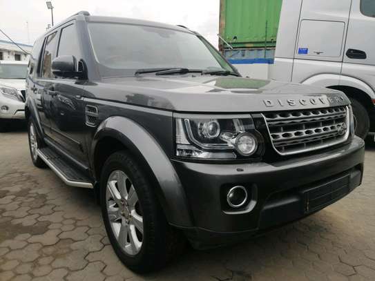 Land-rover Discovery 4 image 9