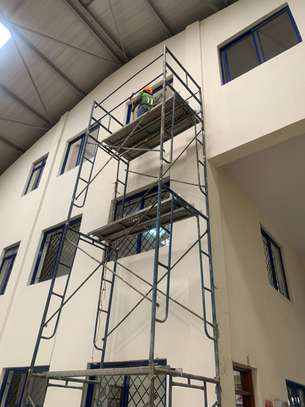 Mobile Scaffolding tower for hire image 1