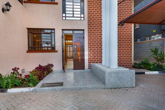 4 Bed Townhouse with En Suite in Ngong image 3