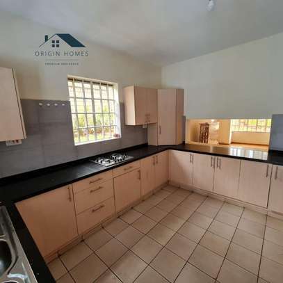 5 Bed Townhouse with En Suite at Kileleshwa image 23