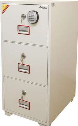 Office Safe: Diplomat 3-Drawer Fireproof safe image 6
