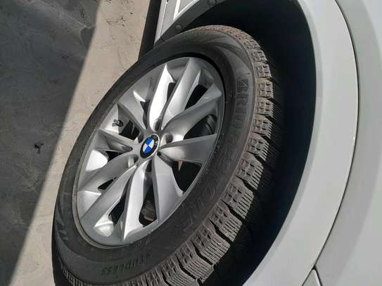 BMW X4 Petrol 2016 white image 4