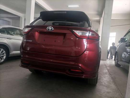 Toyota harrier new shape image 2