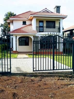 Beautiful 4 BR Houses plus Sqs in Ngong image 1