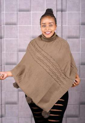 Ladies knitted poncho image 4